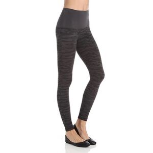 Spanx Love Your Assets by Sara Blakely Seamless Leggings Black Camo Print SZ XS